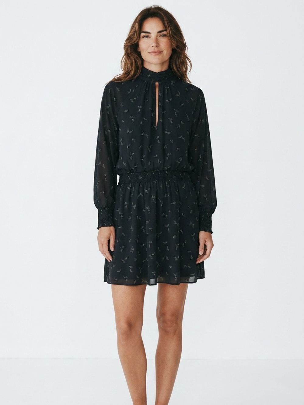 REITMANS Black Long Sleeve Smocked Waist Mini Dress with Subtle Print size xl